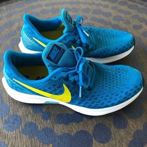 Men’s Nike Air Zoom Pegasus 35 Running Shoes - 9